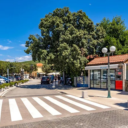 Διαμέρισμα Seafront Nana