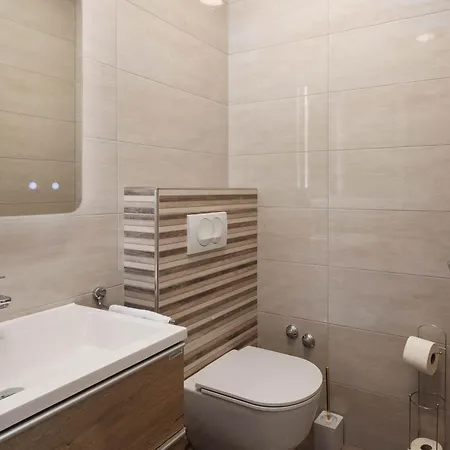 Apartman Seafront Nana *