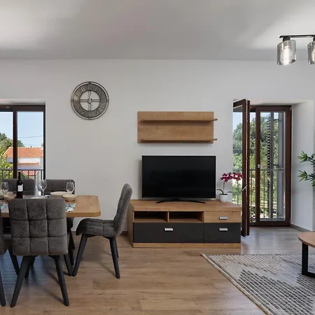 Apartament Seafront Nana *
