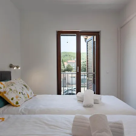 Apartment Seafront Nana 1 And 2 - Happy Punat